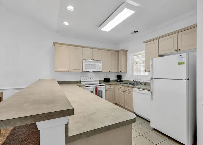 Myrtlewood By Monarch Rentals